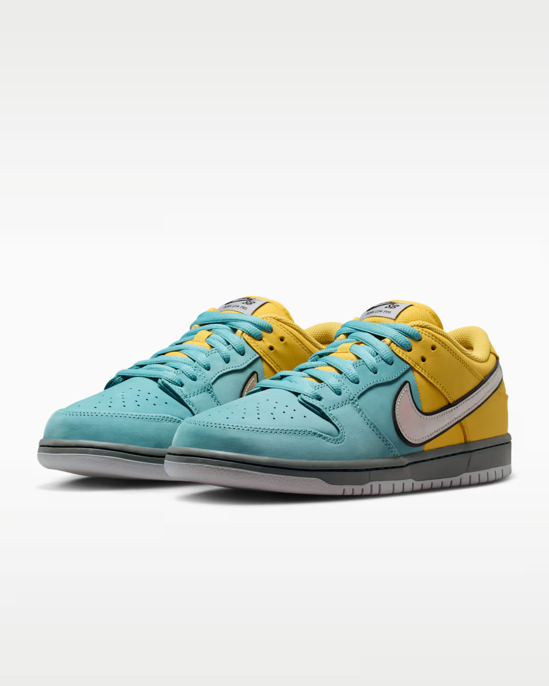 Nike SB Dunk Low Pro